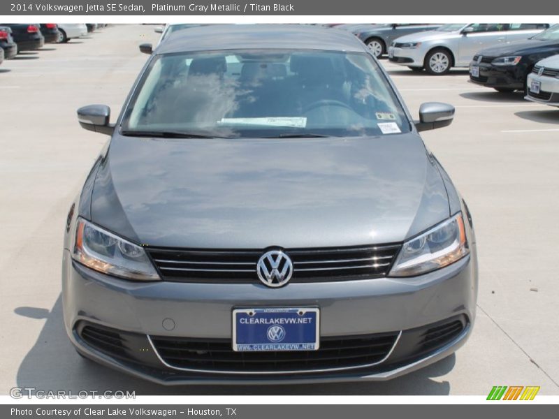 Platinum Gray Metallic / Titan Black 2014 Volkswagen Jetta SE Sedan