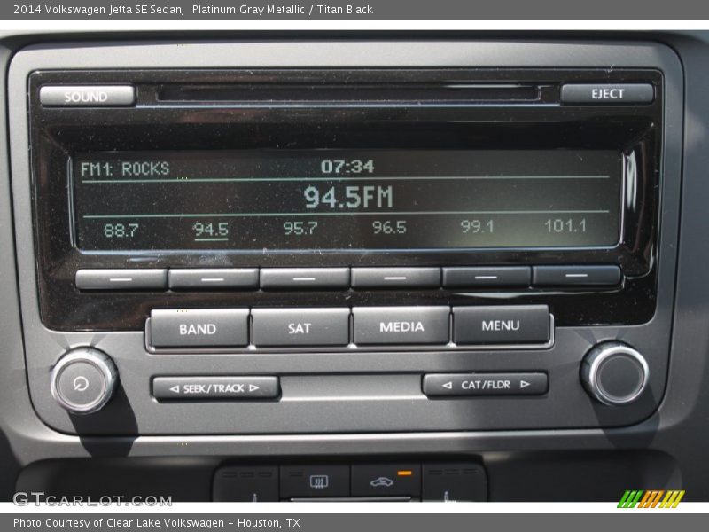 Platinum Gray Metallic / Titan Black 2014 Volkswagen Jetta SE Sedan