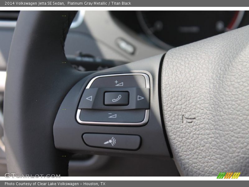 Platinum Gray Metallic / Titan Black 2014 Volkswagen Jetta SE Sedan