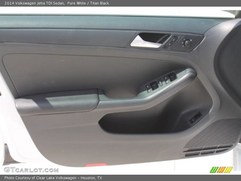 Pure White / Titan Black 2014 Volkswagen Jetta TDI Sedan
