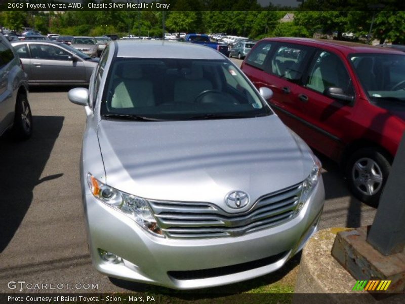 Classic Silver Metallic / Gray 2009 Toyota Venza AWD