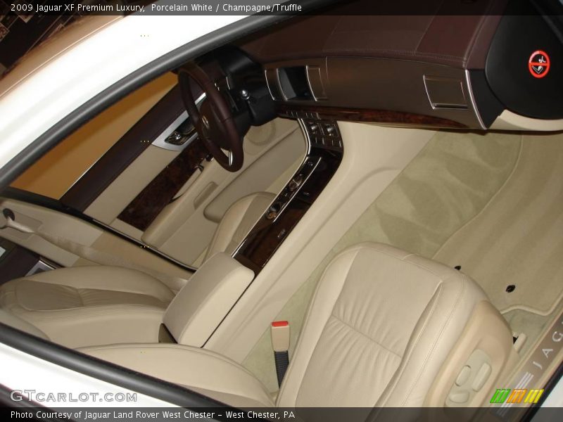 Porcelain White / Champagne/Truffle 2009 Jaguar XF Premium Luxury