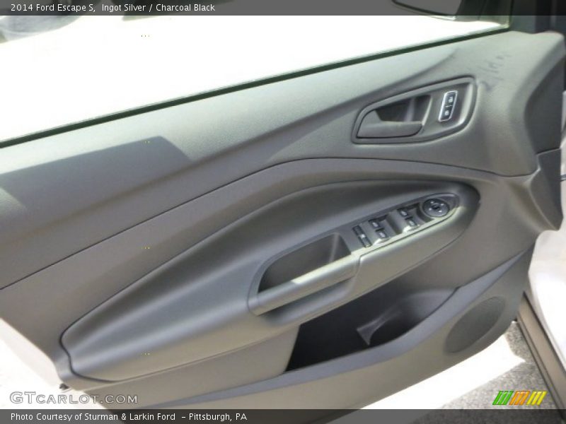 Ingot Silver / Charcoal Black 2014 Ford Escape S
