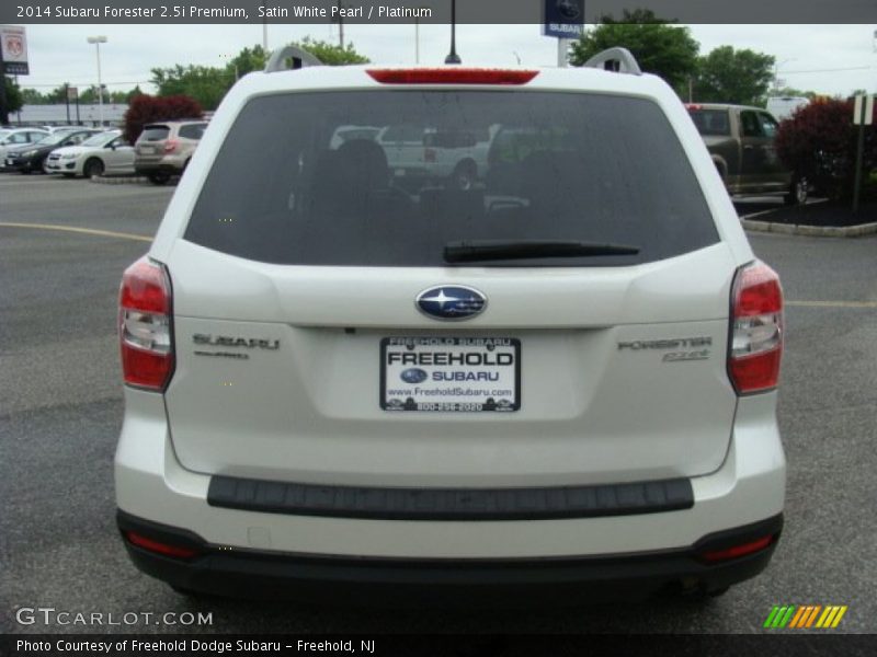Satin White Pearl / Platinum 2014 Subaru Forester 2.5i Premium
