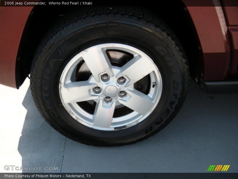 Inferno Red Pearl / Khaki 2006 Jeep Commander