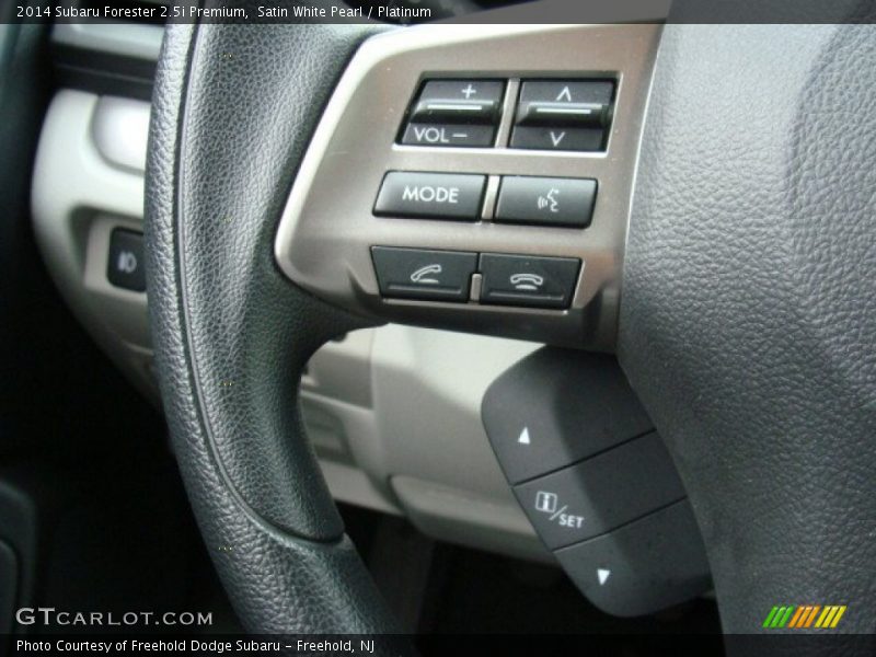 Satin White Pearl / Platinum 2014 Subaru Forester 2.5i Premium