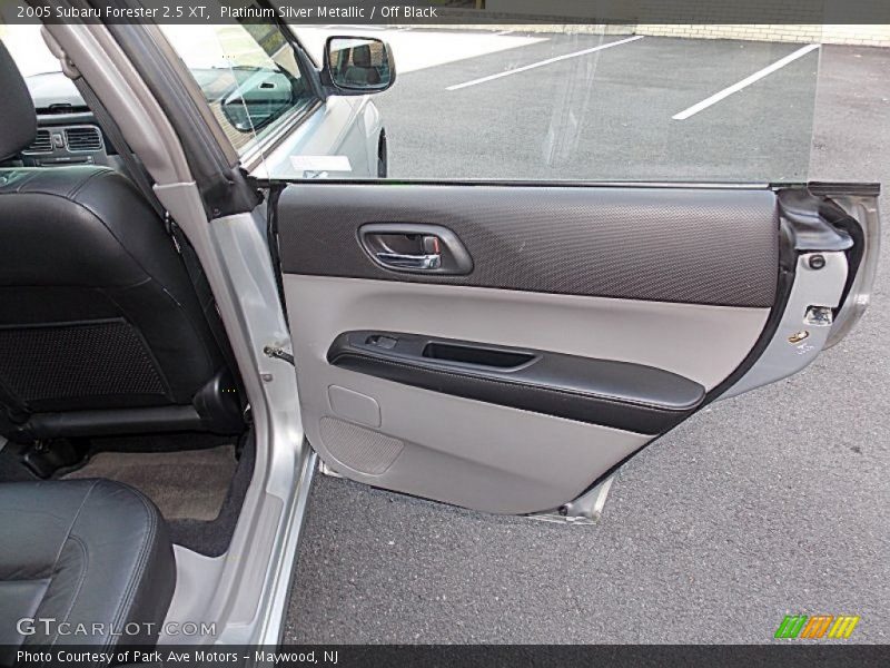 Platinum Silver Metallic / Off Black 2005 Subaru Forester 2.5 XT
