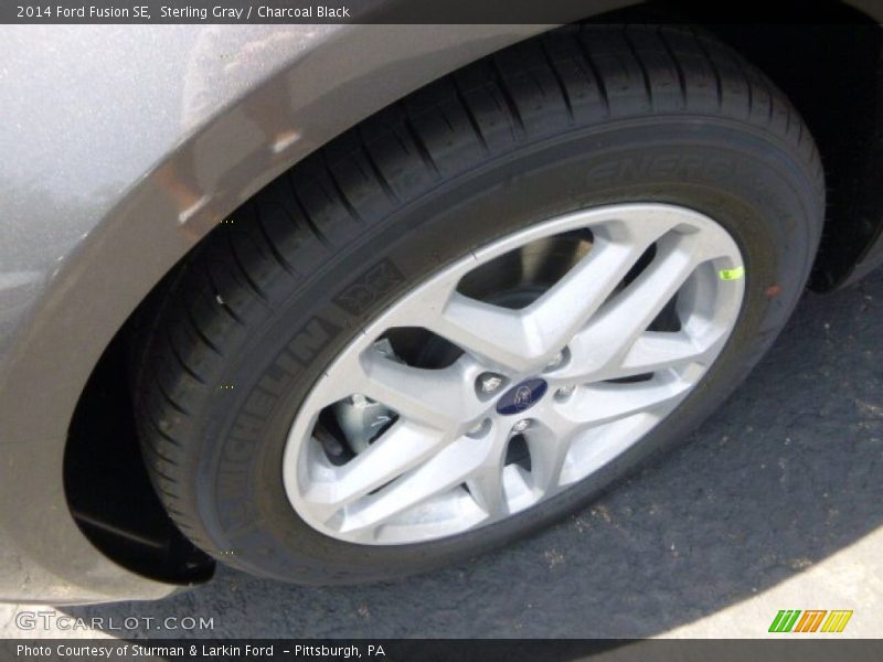 Sterling Gray / Charcoal Black 2014 Ford Fusion SE