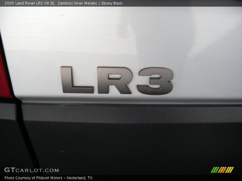  2005 LR3 V8 SE Logo