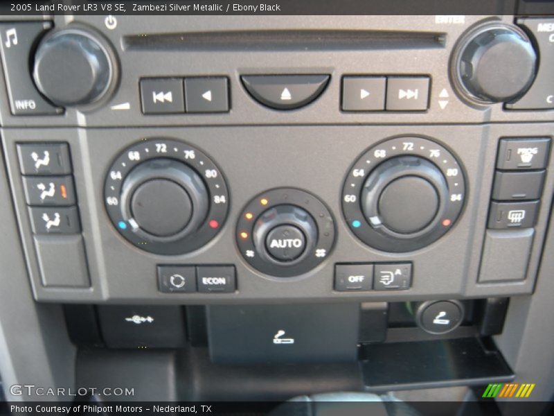 Zambezi Silver Metallic / Ebony Black 2005 Land Rover LR3 V8 SE