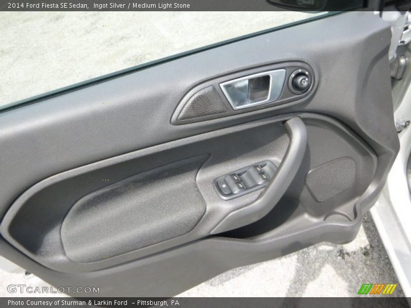 Ingot Silver / Medium Light Stone 2014 Ford Fiesta SE Sedan