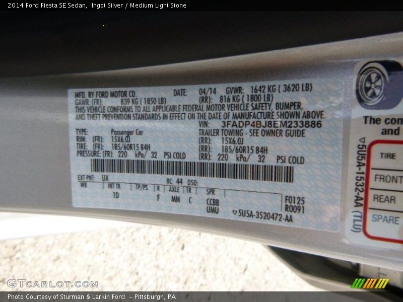 Ingot Silver / Medium Light Stone 2014 Ford Fiesta SE Sedan