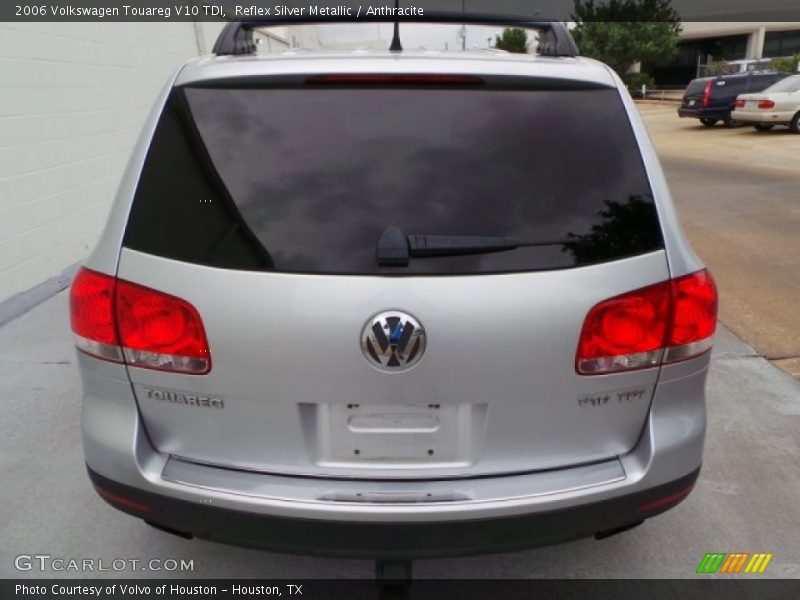 Reflex Silver Metallic / Anthracite 2006 Volkswagen Touareg V10 TDI