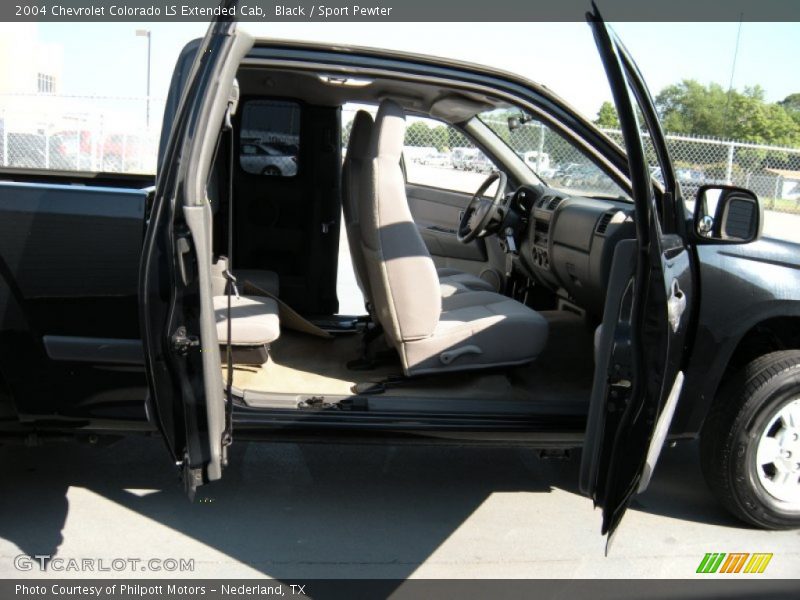 Black / Sport Pewter 2004 Chevrolet Colorado LS Extended Cab