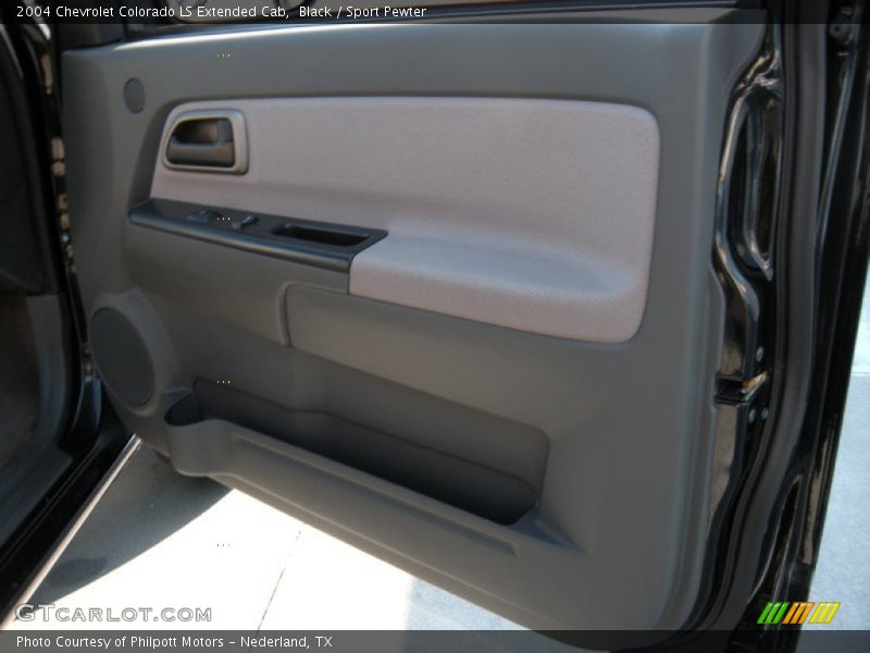 Black / Sport Pewter 2004 Chevrolet Colorado LS Extended Cab