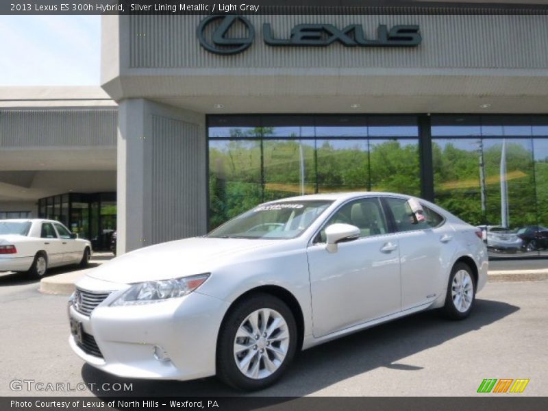 Silver Lining Metallic / Light Gray 2013 Lexus ES 300h Hybrid