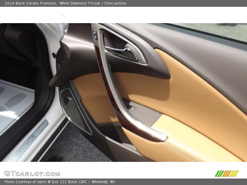 White Diamond Tricoat / Choccachino 2014 Buick Verano Premium