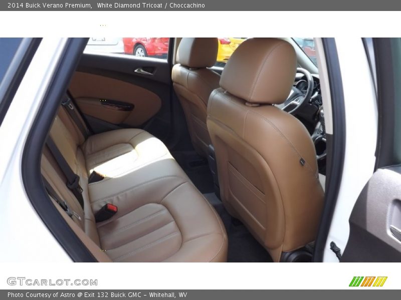White Diamond Tricoat / Choccachino 2014 Buick Verano Premium