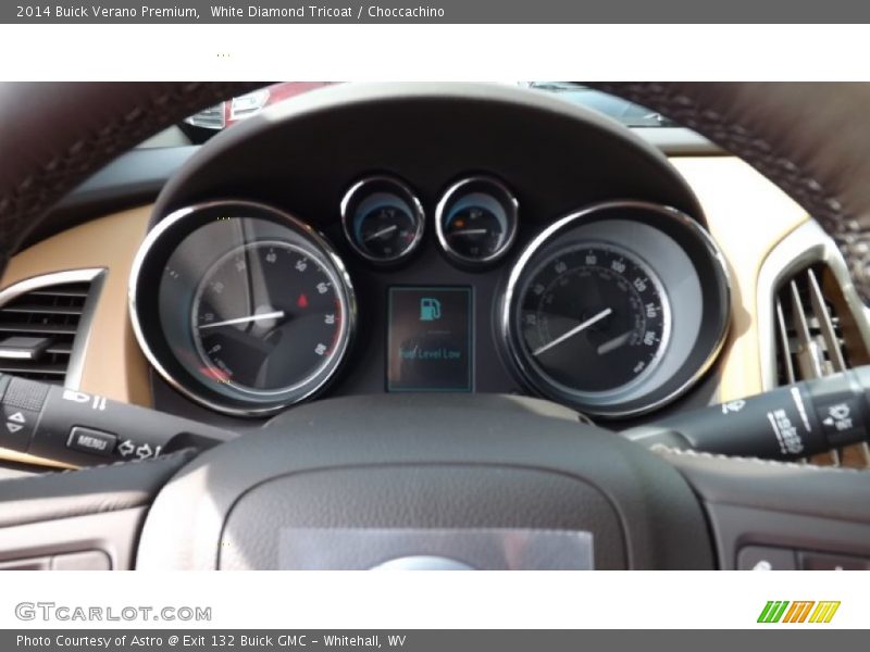 White Diamond Tricoat / Choccachino 2014 Buick Verano Premium