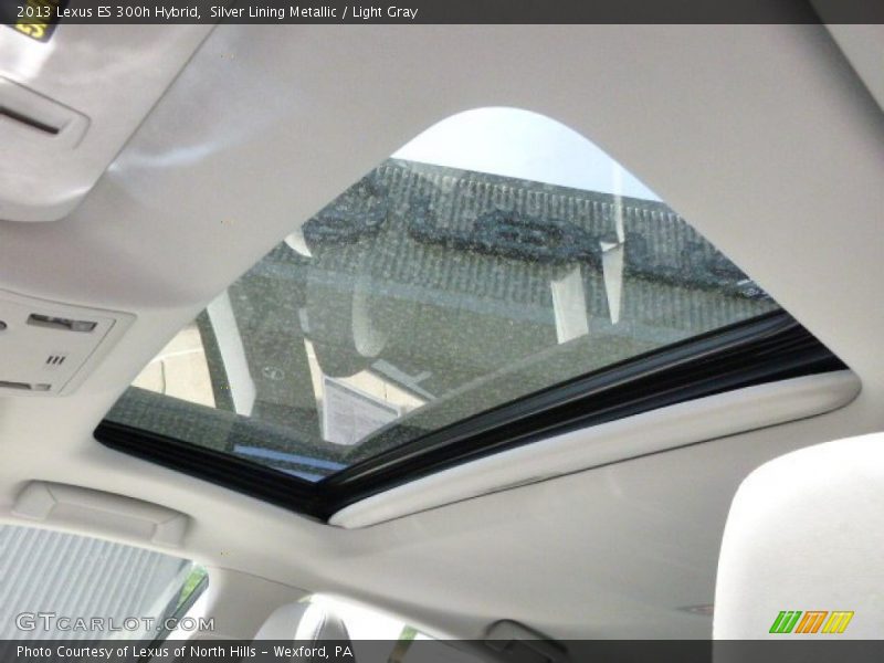 Silver Lining Metallic / Light Gray 2013 Lexus ES 300h Hybrid