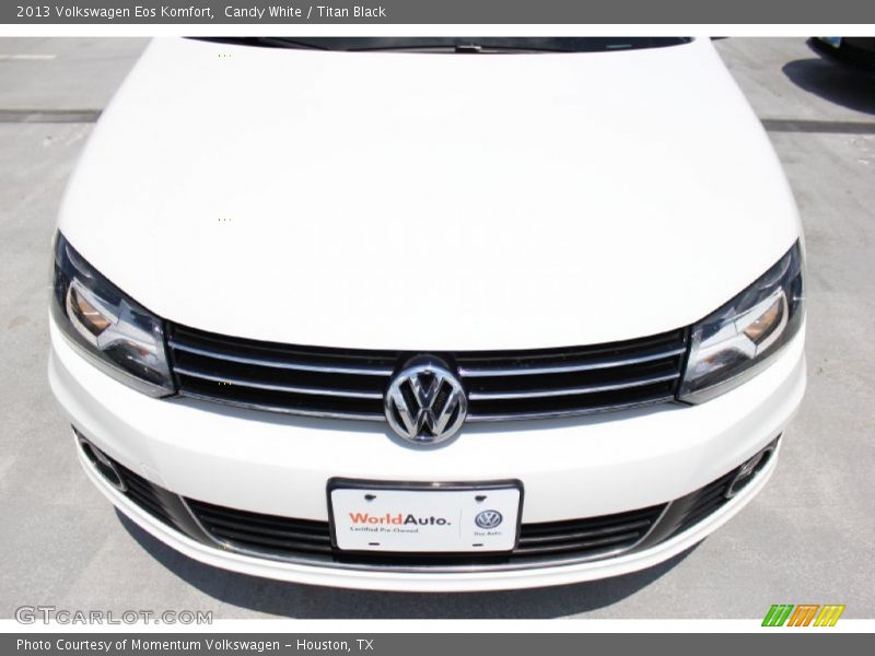 Candy White / Titan Black 2013 Volkswagen Eos Komfort