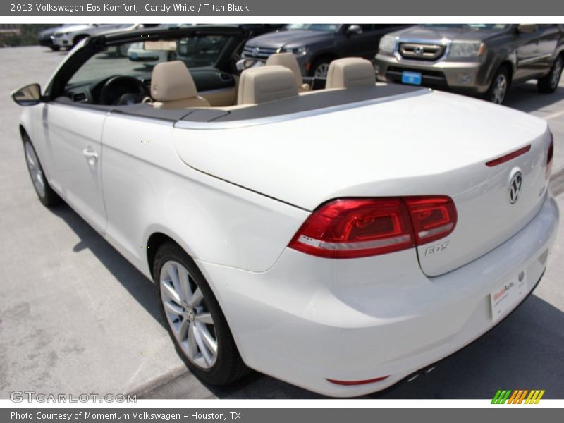 Candy White / Titan Black 2013 Volkswagen Eos Komfort