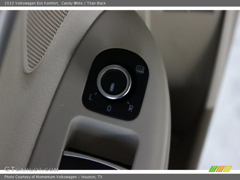 Candy White / Titan Black 2013 Volkswagen Eos Komfort