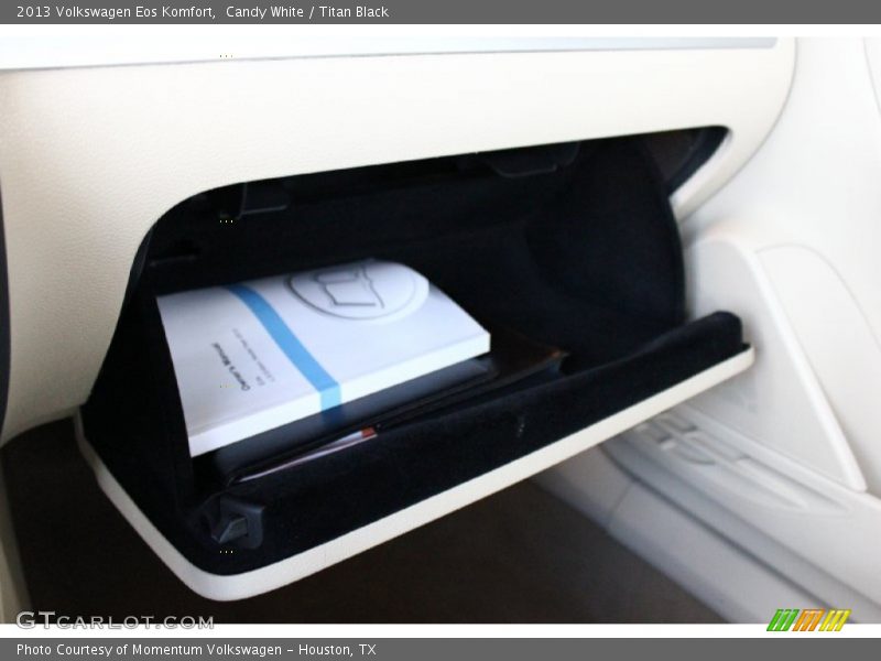 Candy White / Titan Black 2013 Volkswagen Eos Komfort