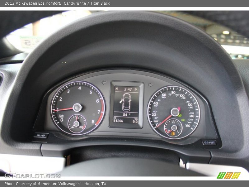 Candy White / Titan Black 2013 Volkswagen Eos Komfort
