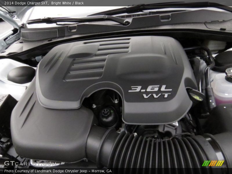 Bright White / Black 2014 Dodge Charger SXT