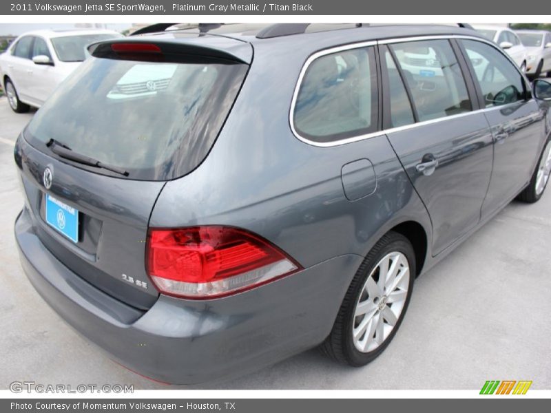 Platinum Gray Metallic / Titan Black 2011 Volkswagen Jetta SE SportWagen