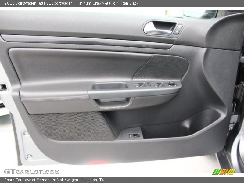 Platinum Gray Metallic / Titan Black 2011 Volkswagen Jetta SE SportWagen