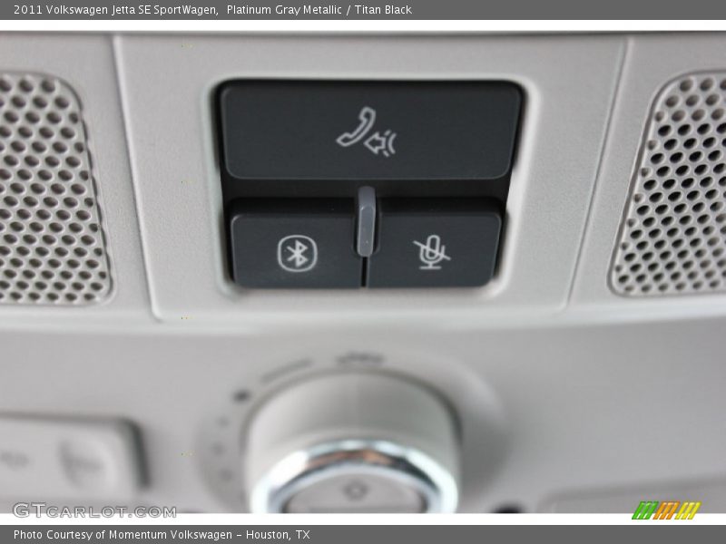 Platinum Gray Metallic / Titan Black 2011 Volkswagen Jetta SE SportWagen