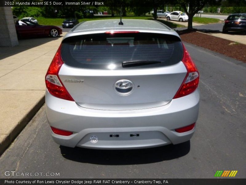 Ironman Silver / Black 2012 Hyundai Accent SE 5 Door