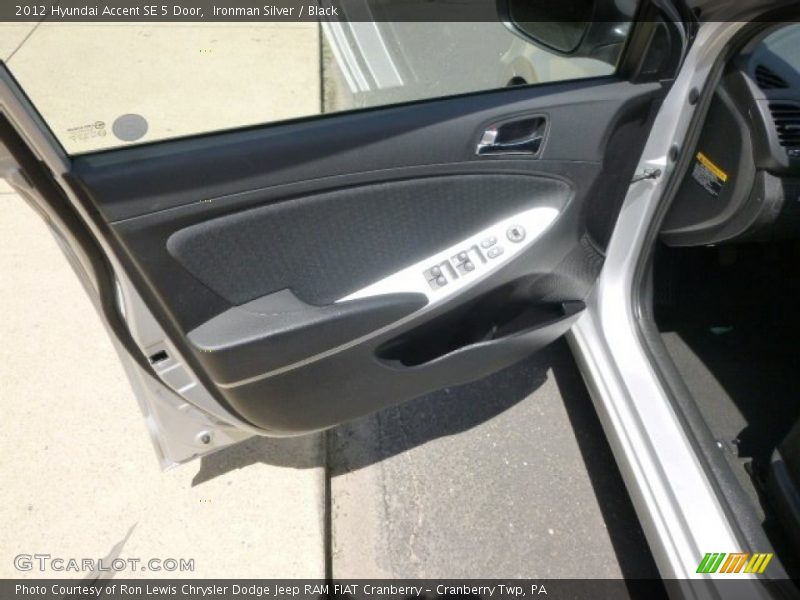 Ironman Silver / Black 2012 Hyundai Accent SE 5 Door