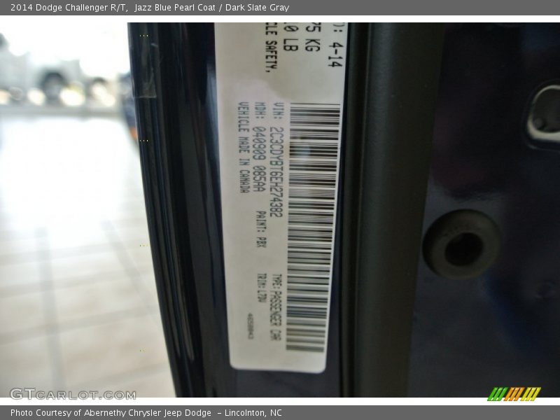 Jazz Blue Pearl Coat / Dark Slate Gray 2014 Dodge Challenger R/T