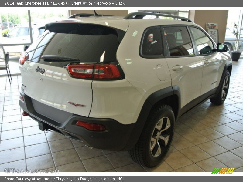 Bright White / Morocco - Black 2014 Jeep Cherokee Trailhawk 4x4