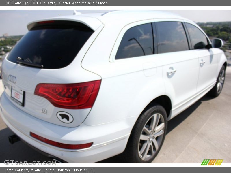 Glacier White Metallic / Black 2013 Audi Q7 3.0 TDI quattro