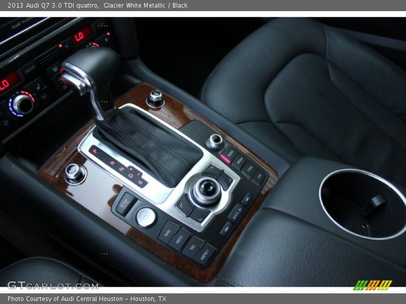Glacier White Metallic / Black 2013 Audi Q7 3.0 TDI quattro