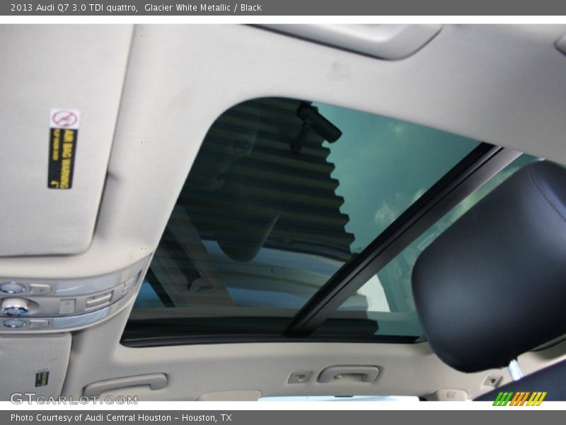Glacier White Metallic / Black 2013 Audi Q7 3.0 TDI quattro