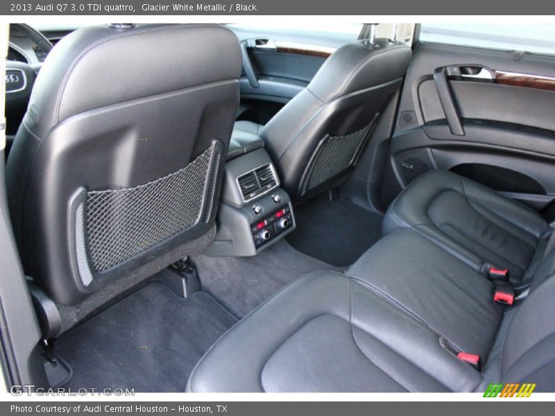 Glacier White Metallic / Black 2013 Audi Q7 3.0 TDI quattro
