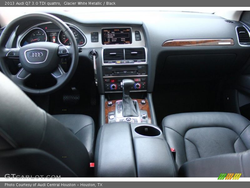 Glacier White Metallic / Black 2013 Audi Q7 3.0 TDI quattro
