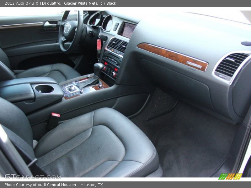 Glacier White Metallic / Black 2013 Audi Q7 3.0 TDI quattro