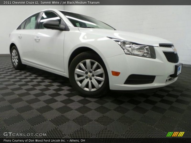 Summit White / Jet Black/Medium Titanium 2011 Chevrolet Cruze LS