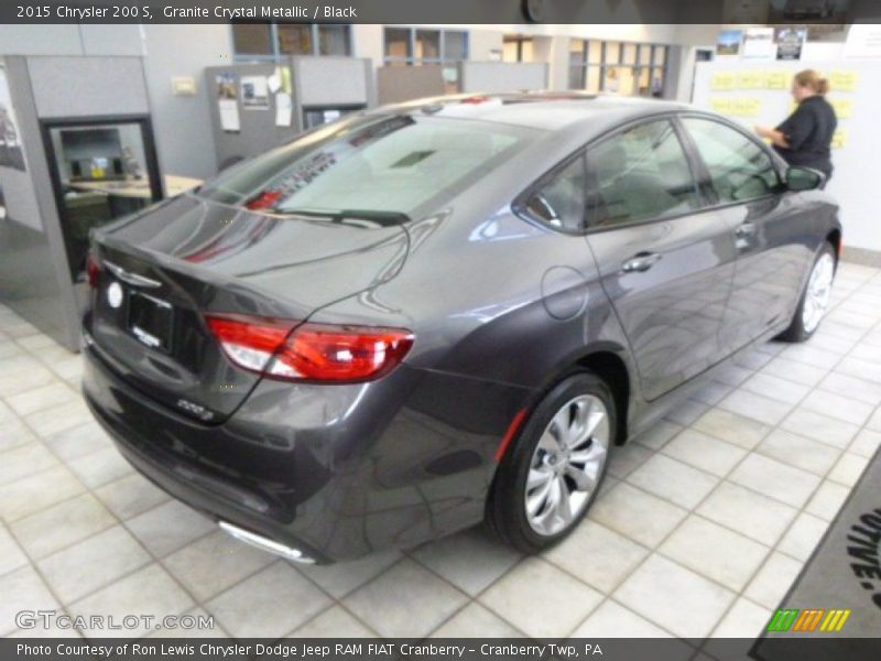 Granite Crystal Metallic / Black 2015 Chrysler 200 S