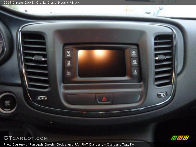 Granite Crystal Metallic / Black 2015 Chrysler 200 S
