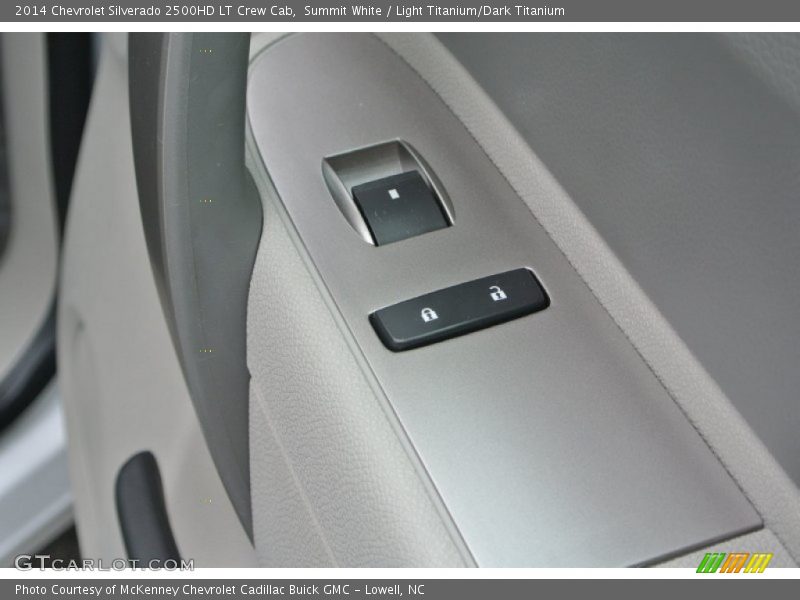 Summit White / Light Titanium/Dark Titanium 2014 Chevrolet Silverado 2500HD LT Crew Cab