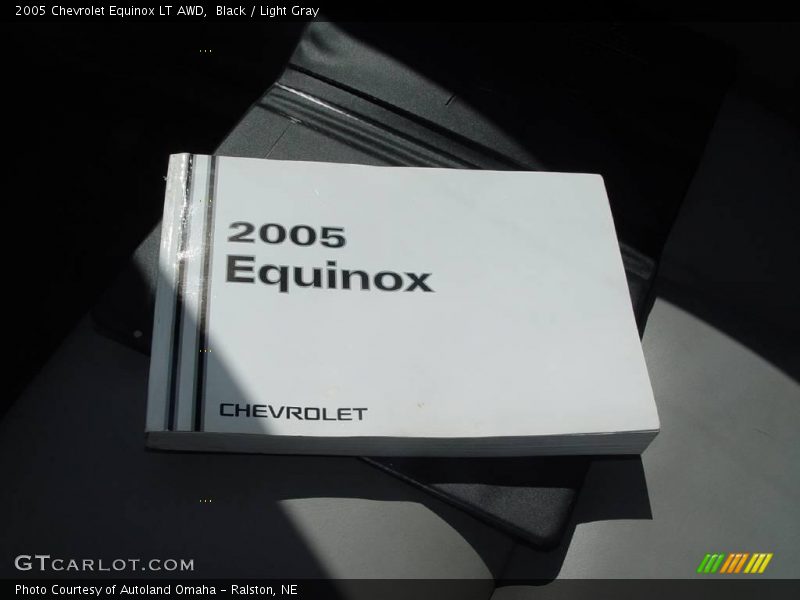 Black / Light Gray 2005 Chevrolet Equinox LT AWD