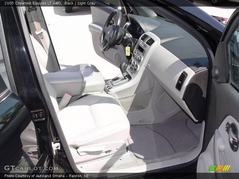 Black / Light Gray 2005 Chevrolet Equinox LT AWD