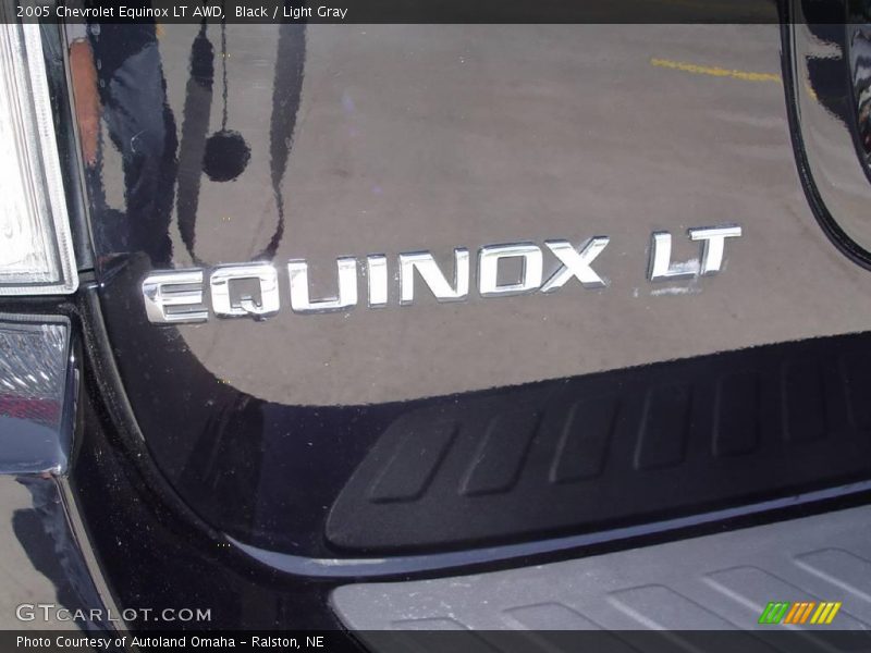 Black / Light Gray 2005 Chevrolet Equinox LT AWD